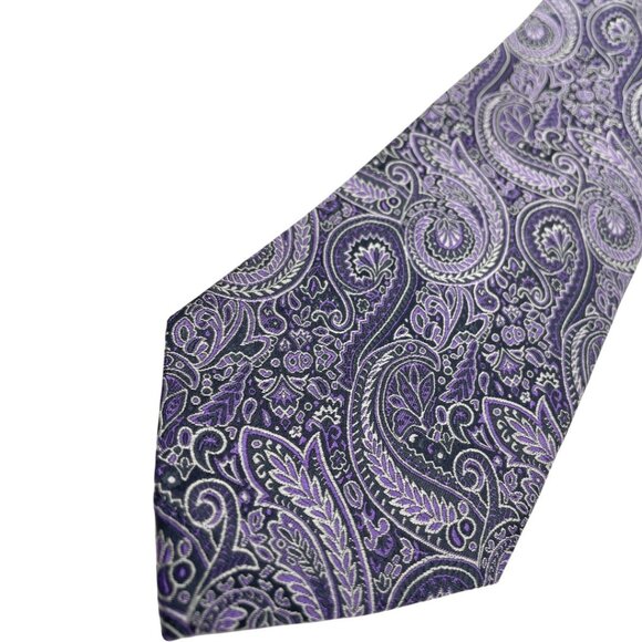 Chaps Vintage Tie Silk Lavender Purple Paisley Ralph Lauren - Picture 1 of 6